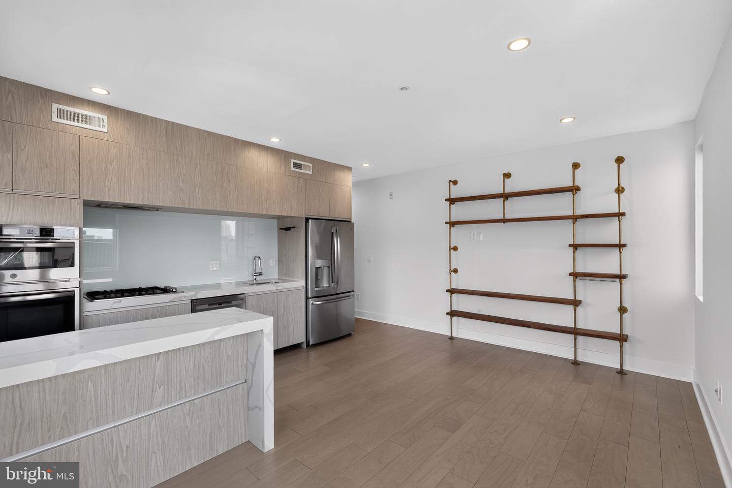 1405 Frankford Ave #409 Property Photo 30