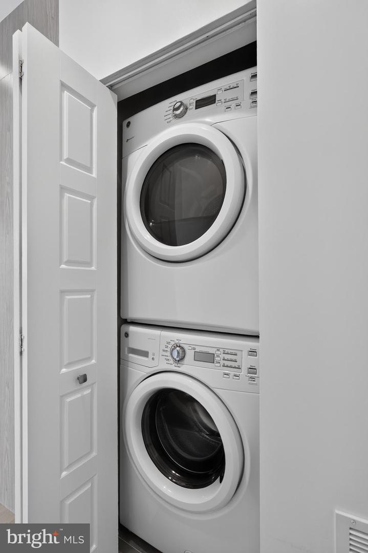 1405 Frankford Ave #409 Property Photo 34