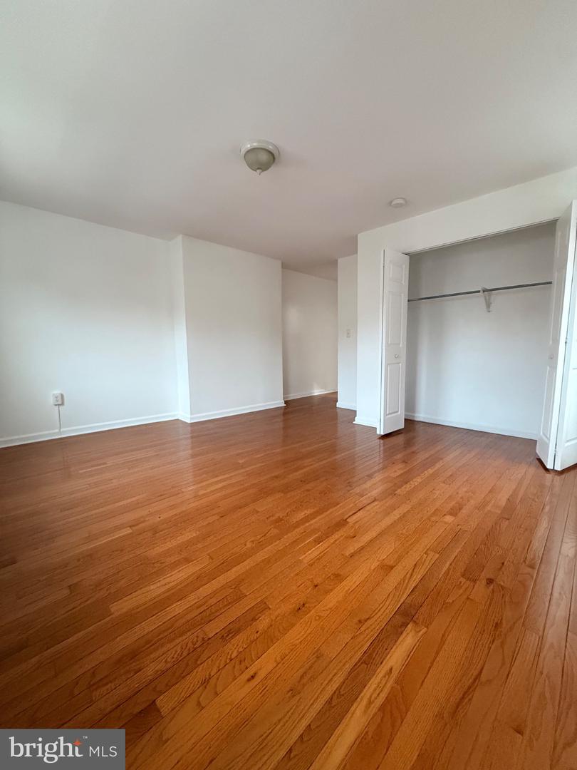822 Wynnewood Rd #2 Property Photo 4