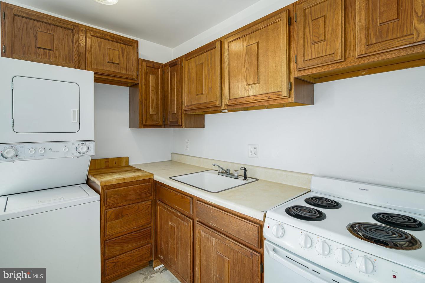 923 N 20th St #2 Property Photo 5