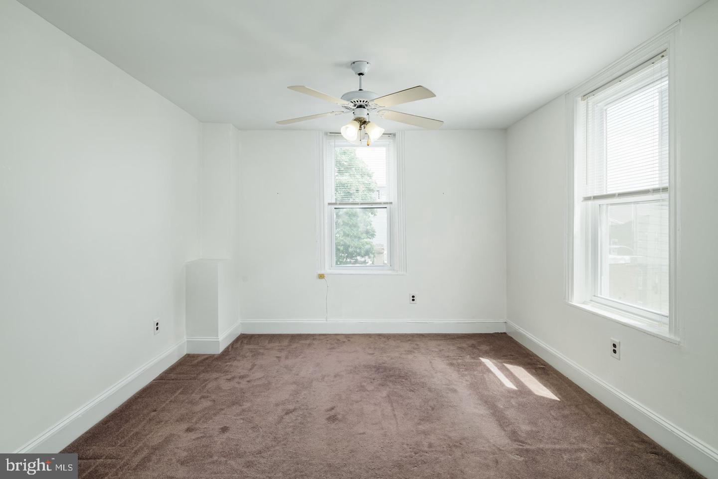923 N 20th St #2 Property Photo 6