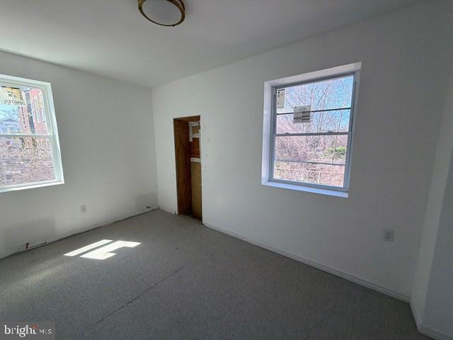 258 S 55th St Property Photo 9