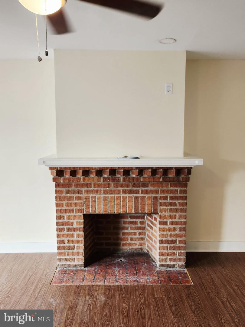 1853 Widener Pl Property Photo 6