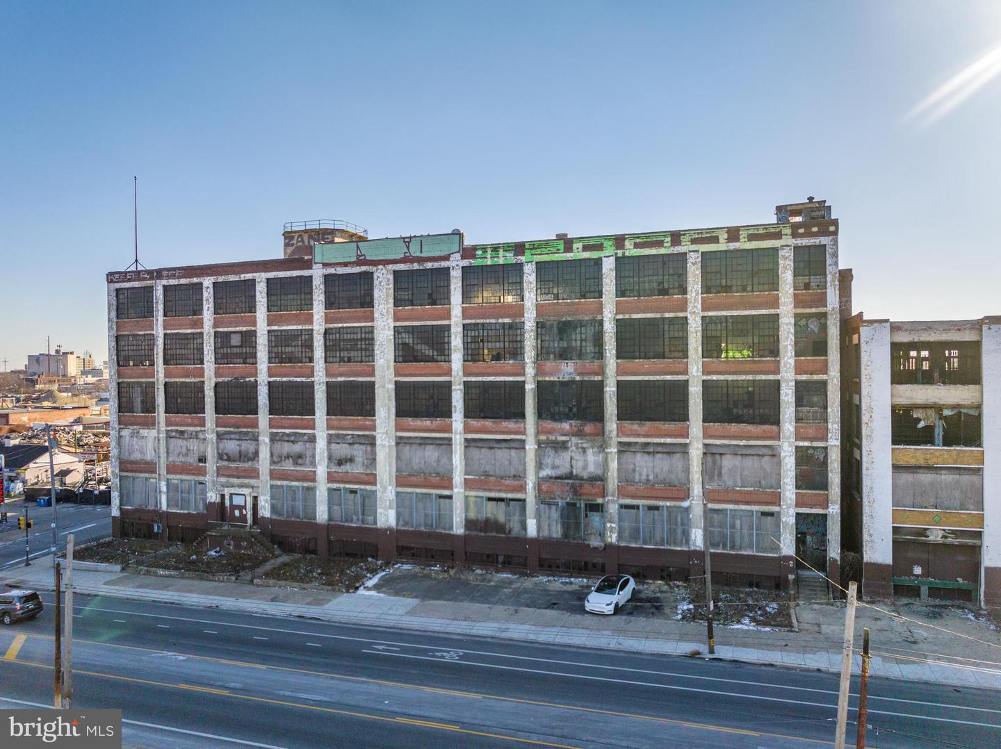 2100-20 W Allegheny Ave Property Photo 42
