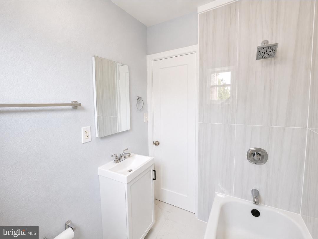 2802 Cantrell St Property Photo 19