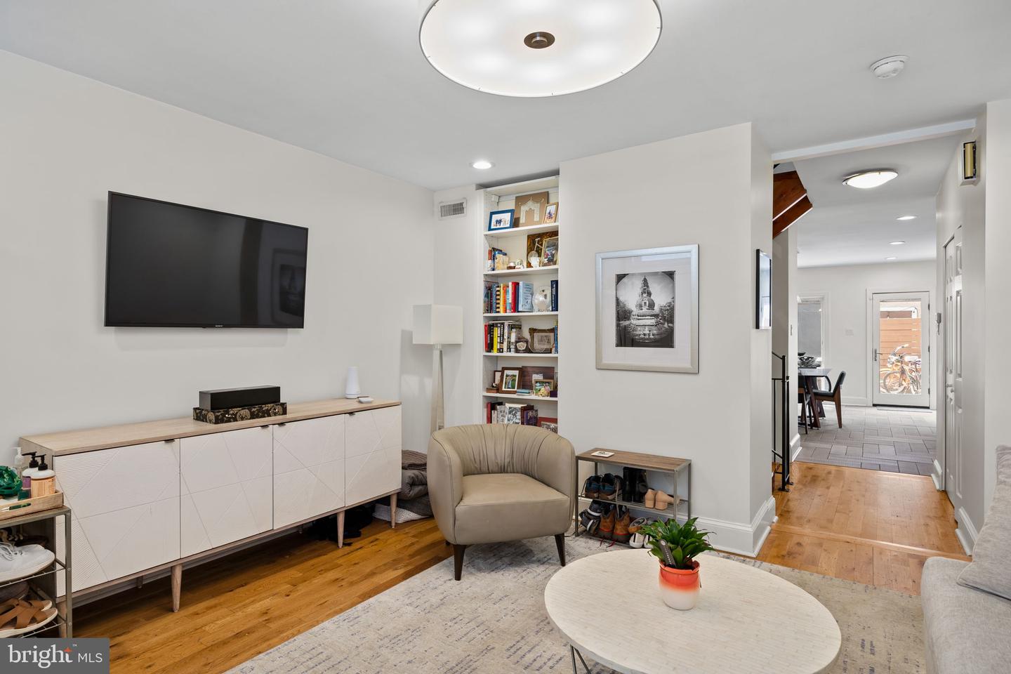 1428 Pemberton St Property Photo 10