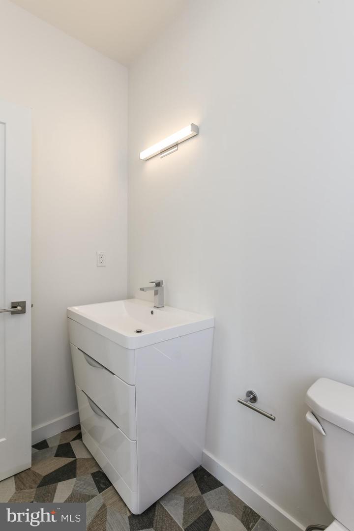 1431 Brown St #5 Property Photo 21