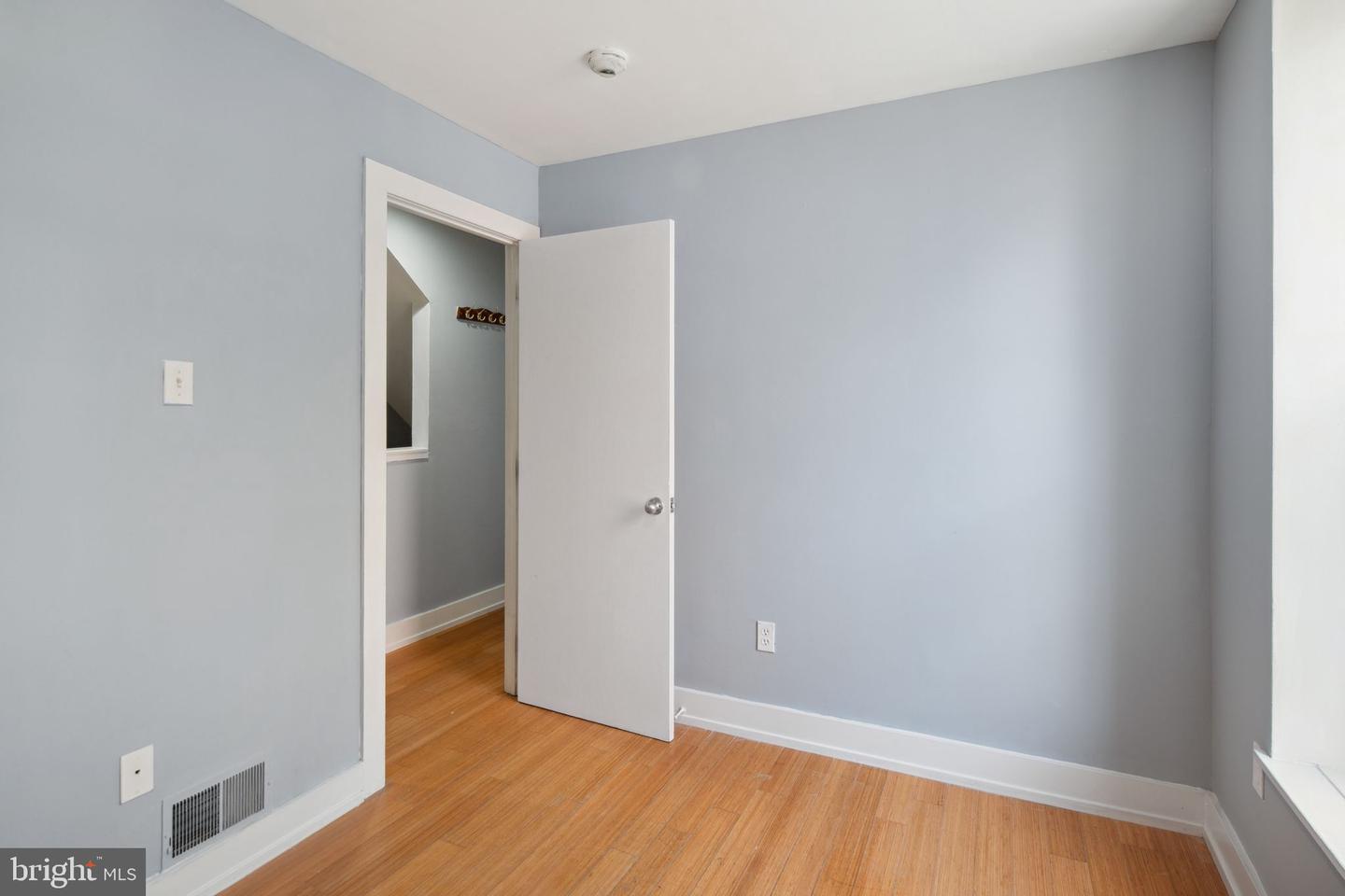 2351 Christian St #b Property Photo 14