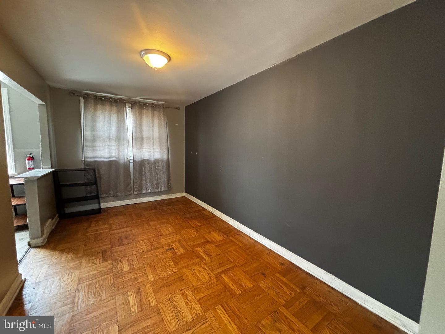 5942 B St Property Photo 4