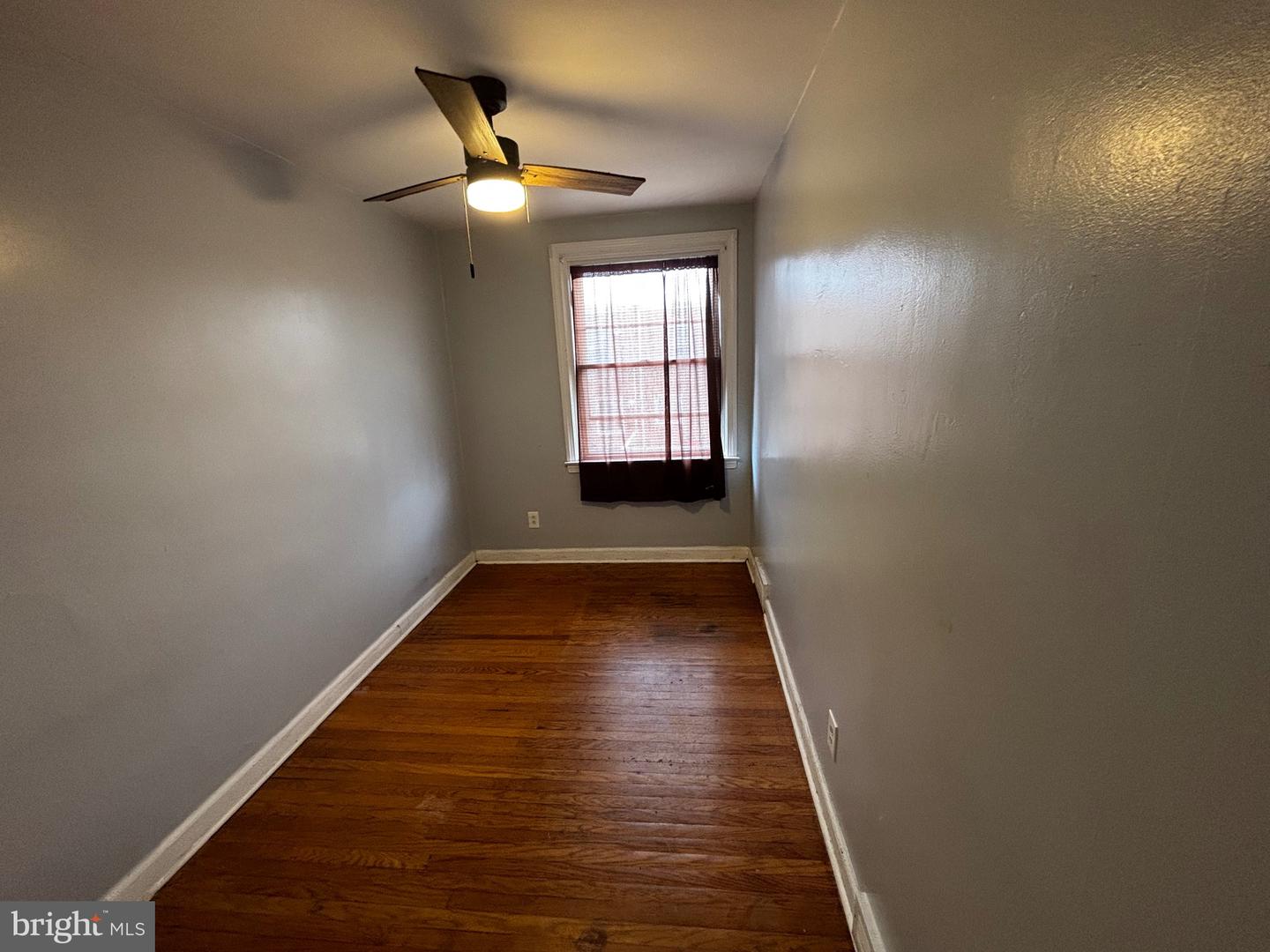 5942 B St Property Photo 7