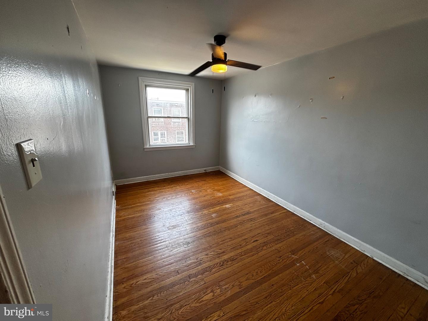 5942 B St Property Photo 8