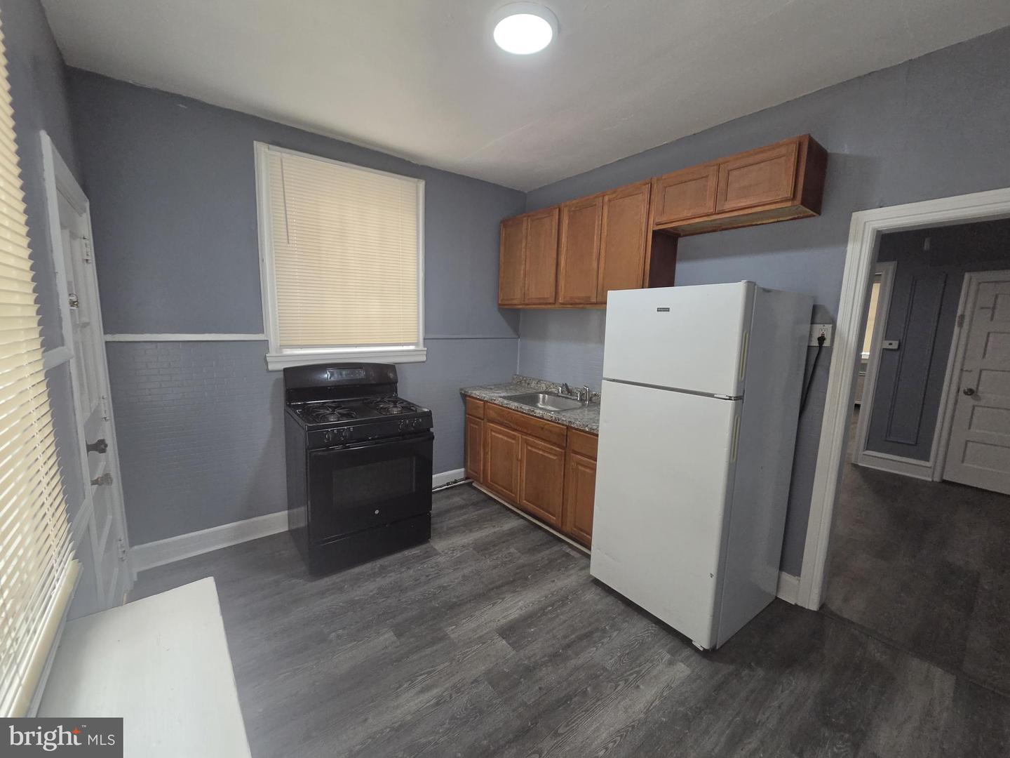 302 W Louden St Property Photo 9