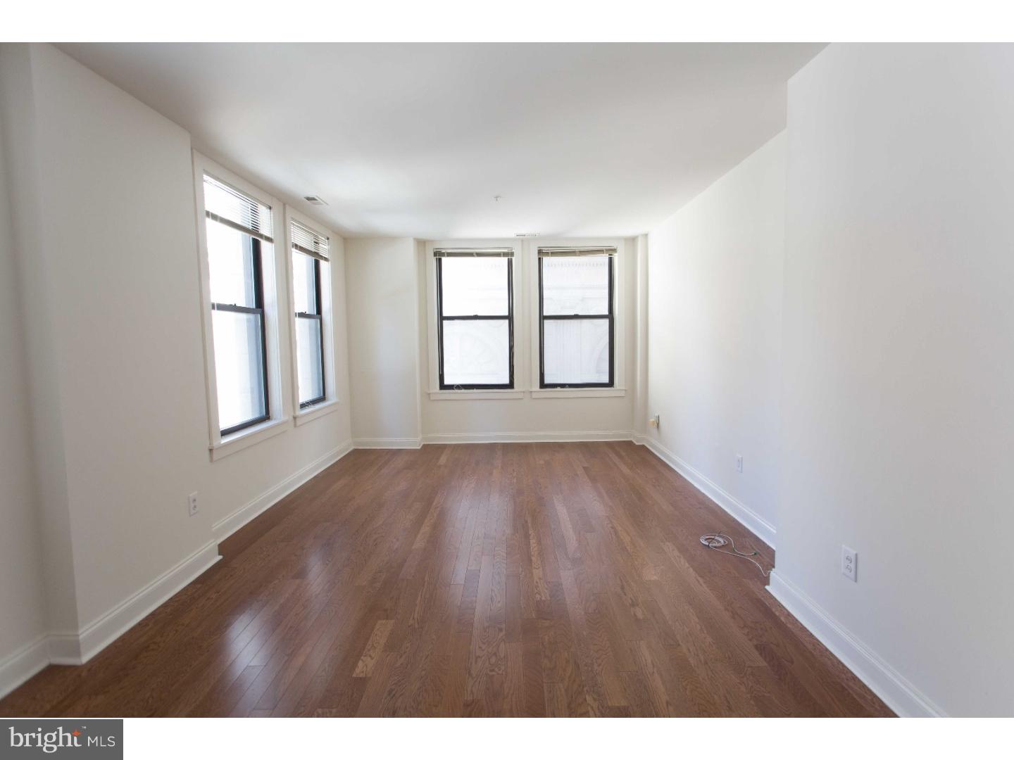 1411-3 Walnut St #904 Property Photo 11