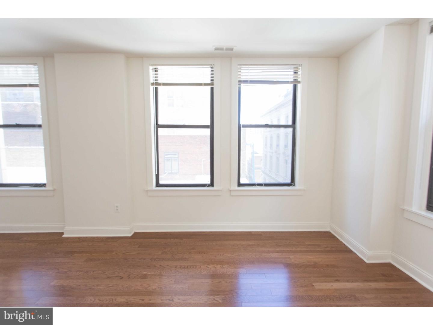 1411-3 Walnut St #904 Property Photo 12