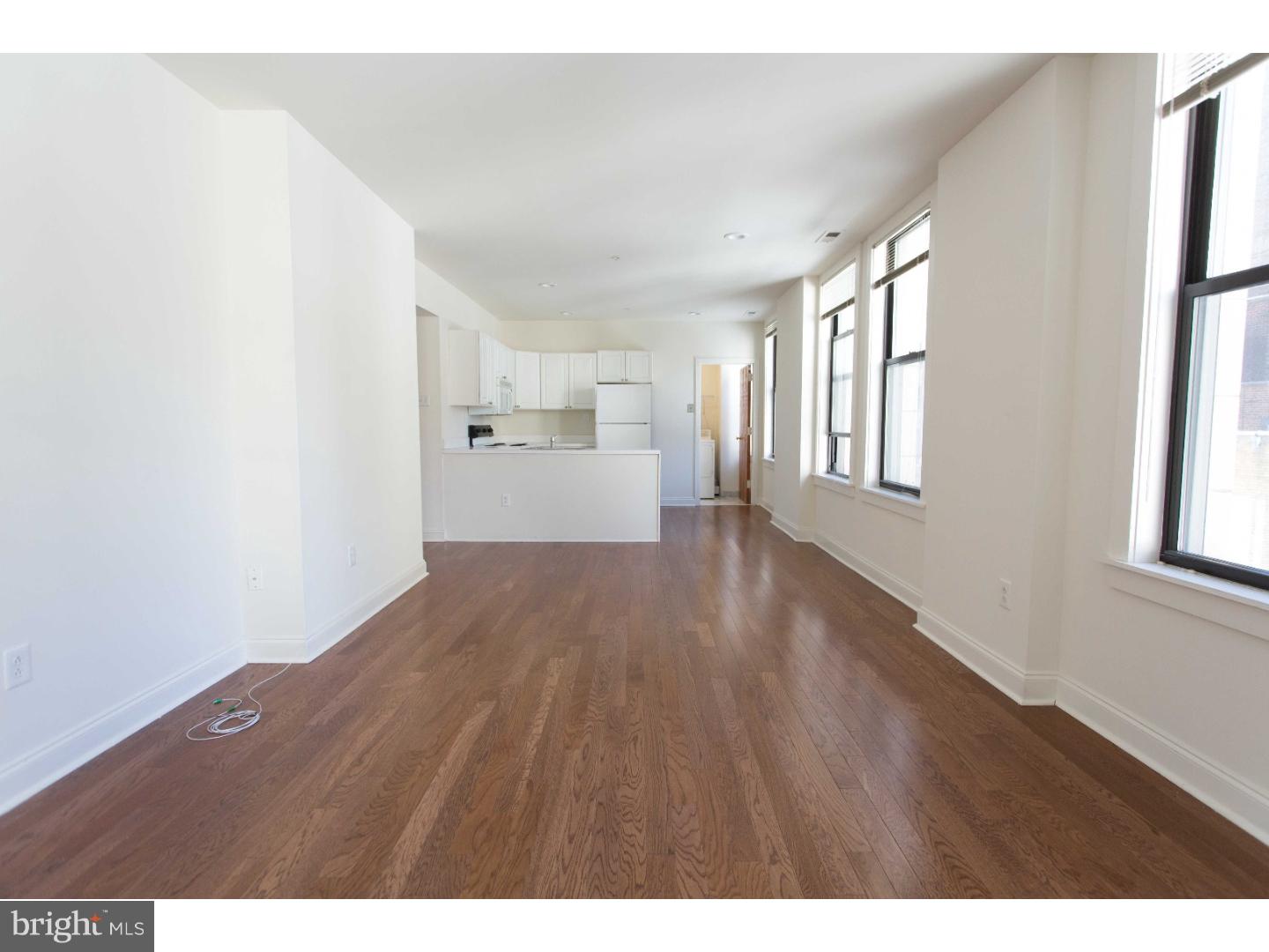 1411-3 Walnut St #904 Property Photo 13