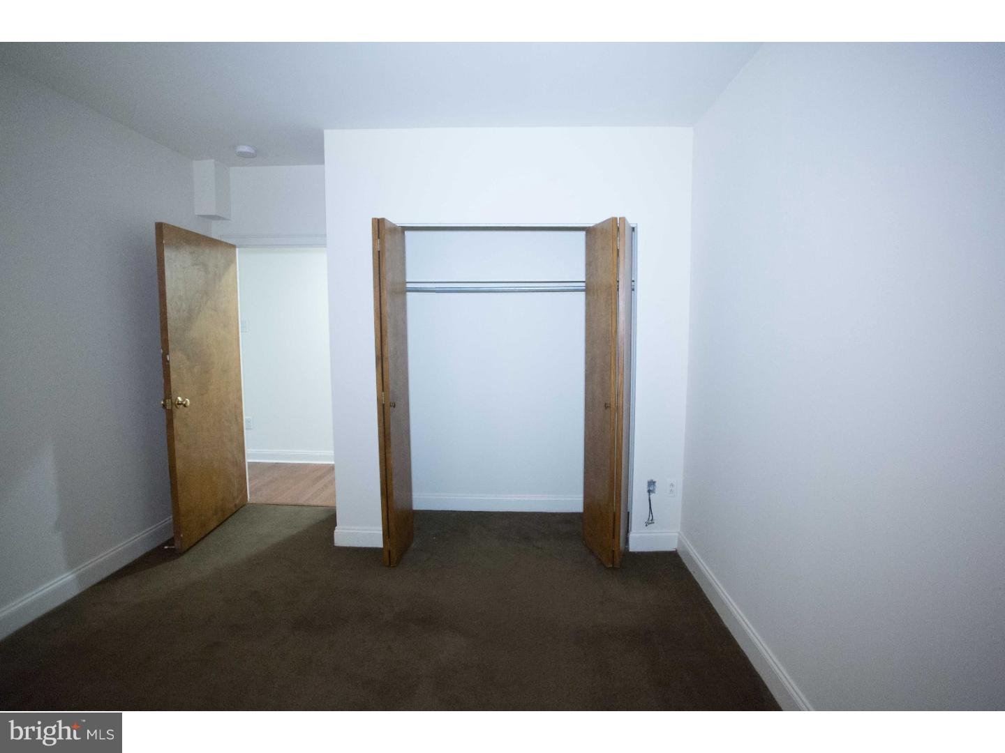 1411-3 Walnut St #904 Property Photo 17