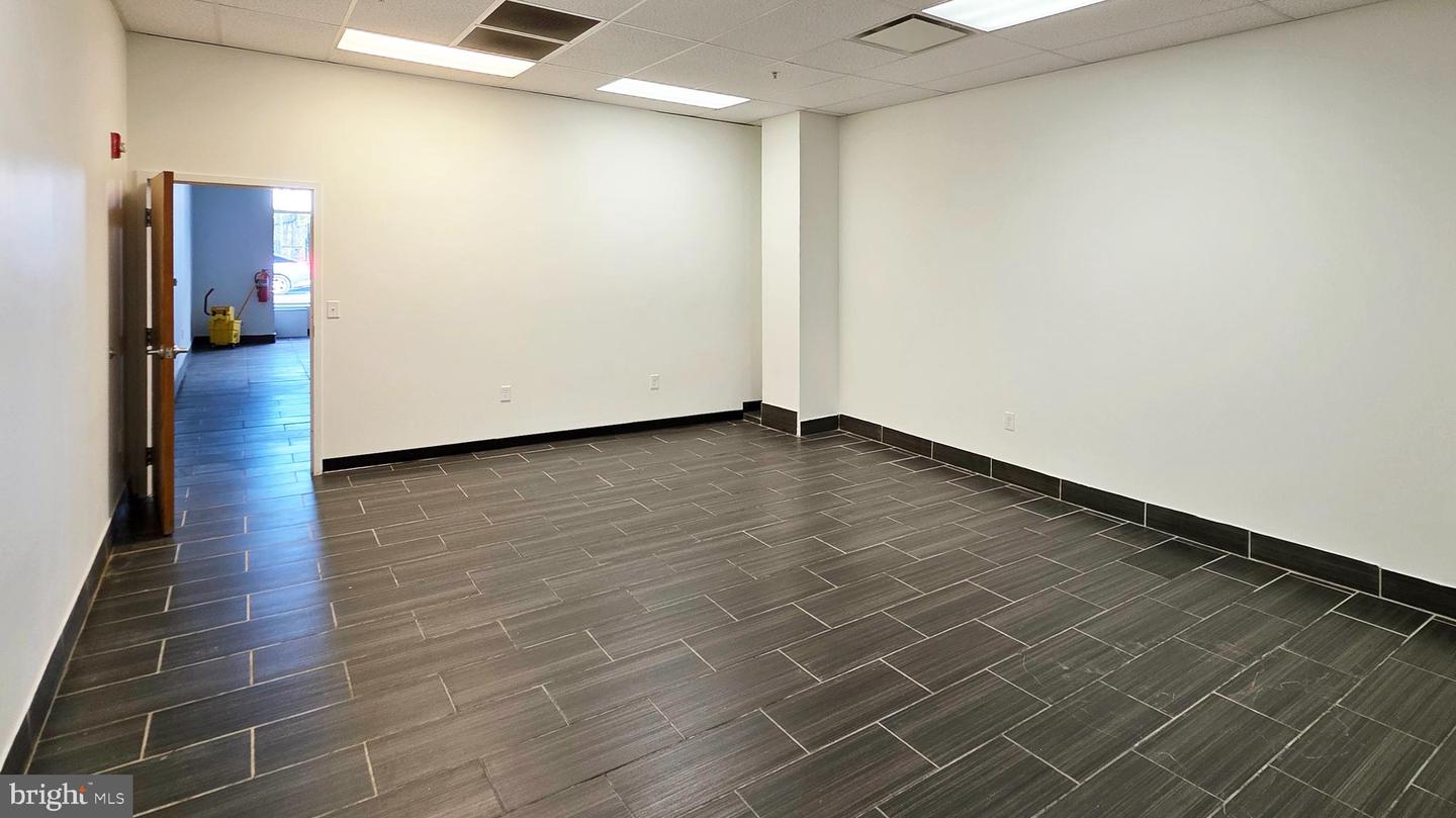 4821 Frankford Ave #space C Property Photo 5