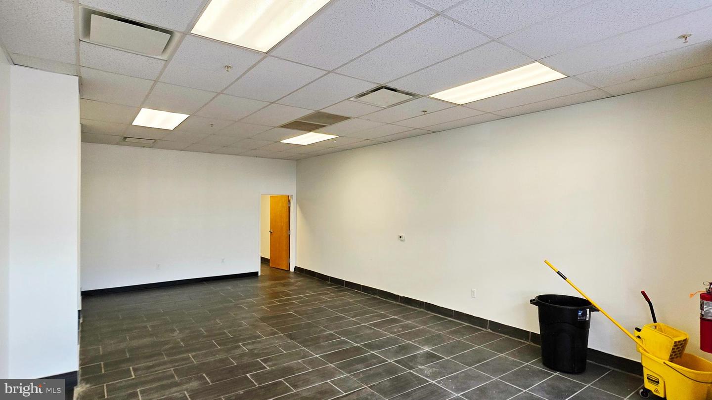 4821 Frankford Ave #space C Property Photo 6