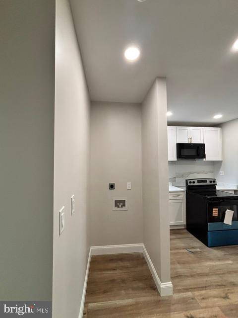 3346 N Howard St #2nd Fl Property Photo 2