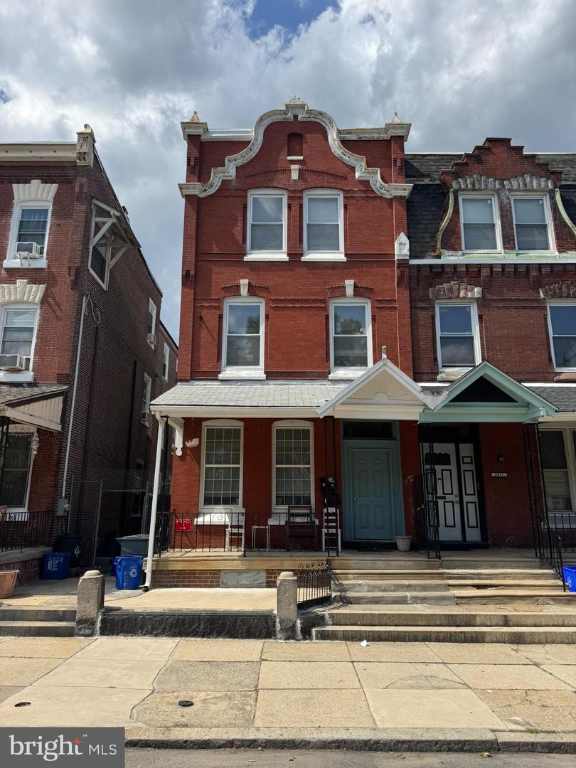 4019 Spring Garden St Property Photo 2