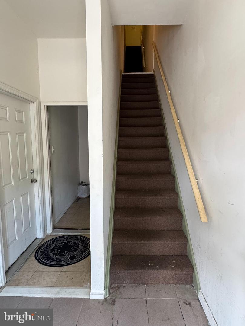 4019 Spring Garden St Property Photo 4