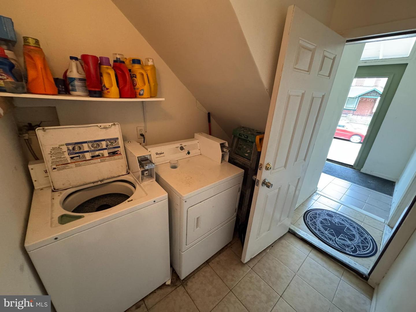 4019 Spring Garden St Property Photo 5