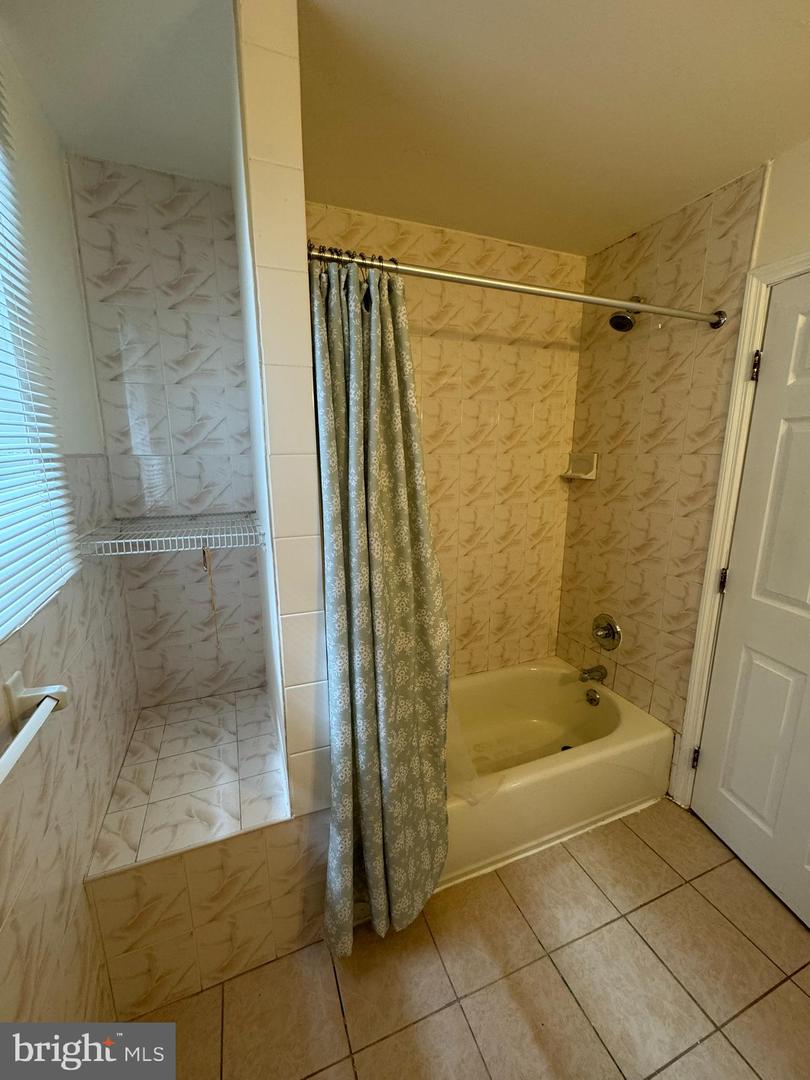 4019 Spring Garden St Property Photo 22