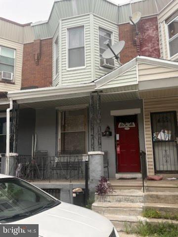 2715 W Seltzer St Property Photo 1