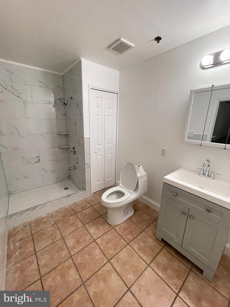 1020 Hamilton St #4 Property Photo 12