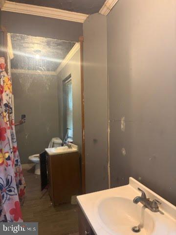 2723 W Seltzer St Property Photo 9