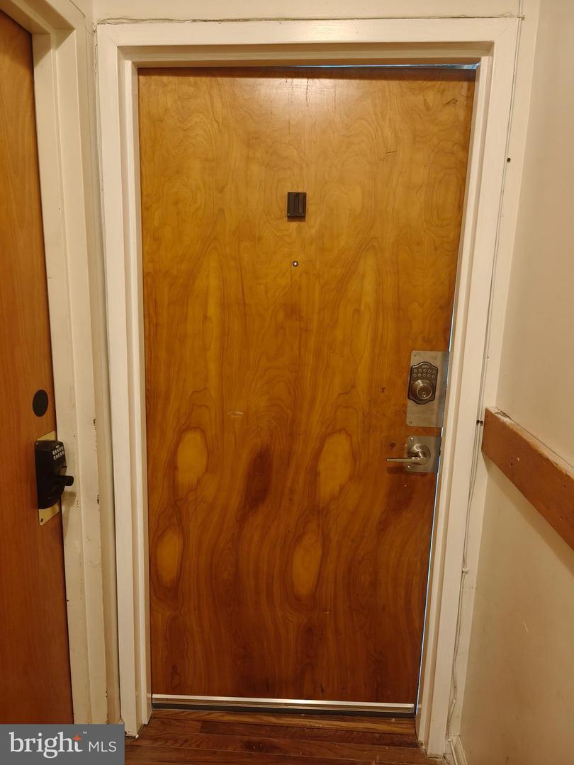 1020 Hamilton St #11 Property Photo 8