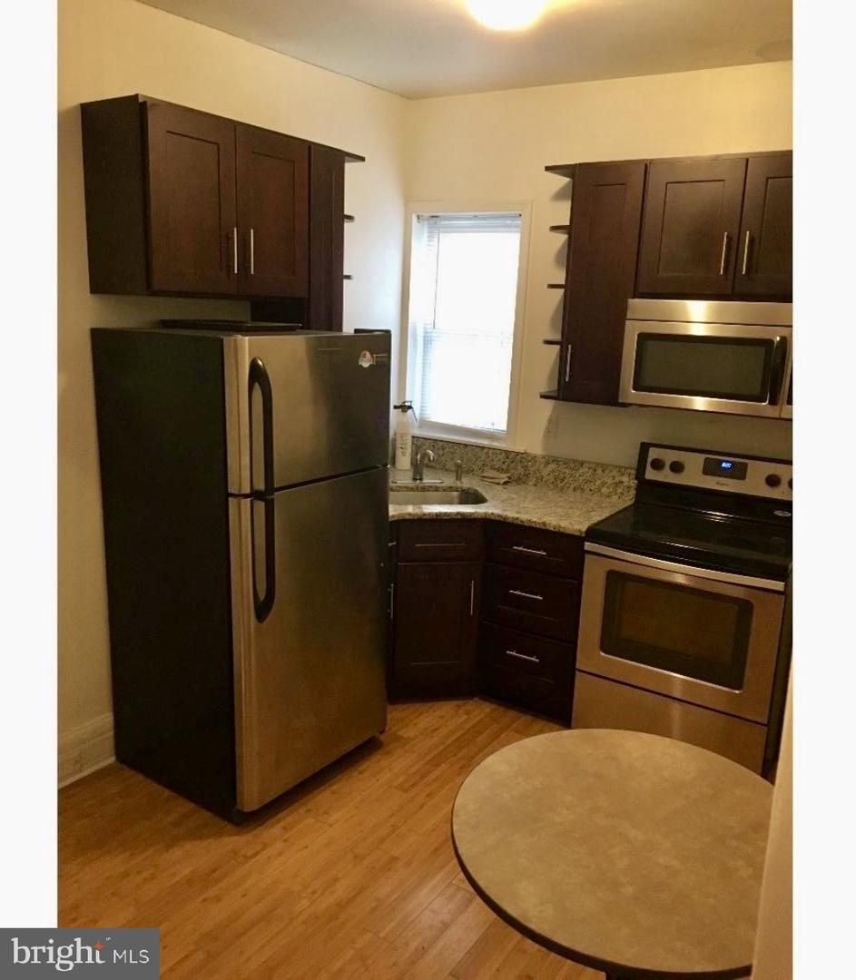 2132 N Uber St Property Photo 9