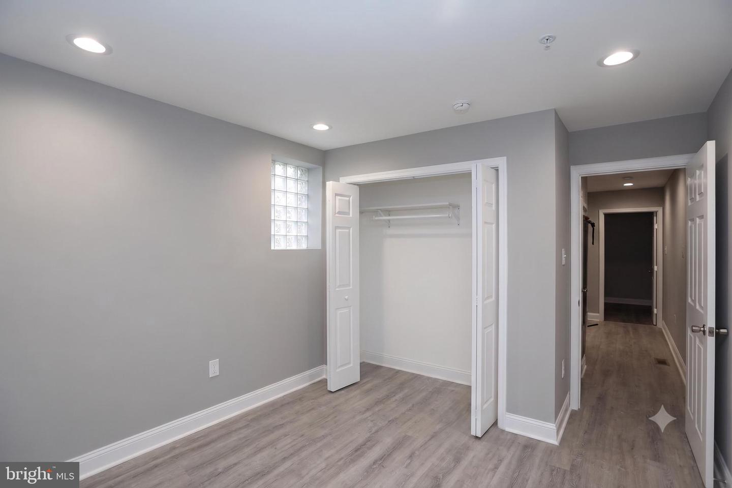 6147 Vine St Property Photo 13