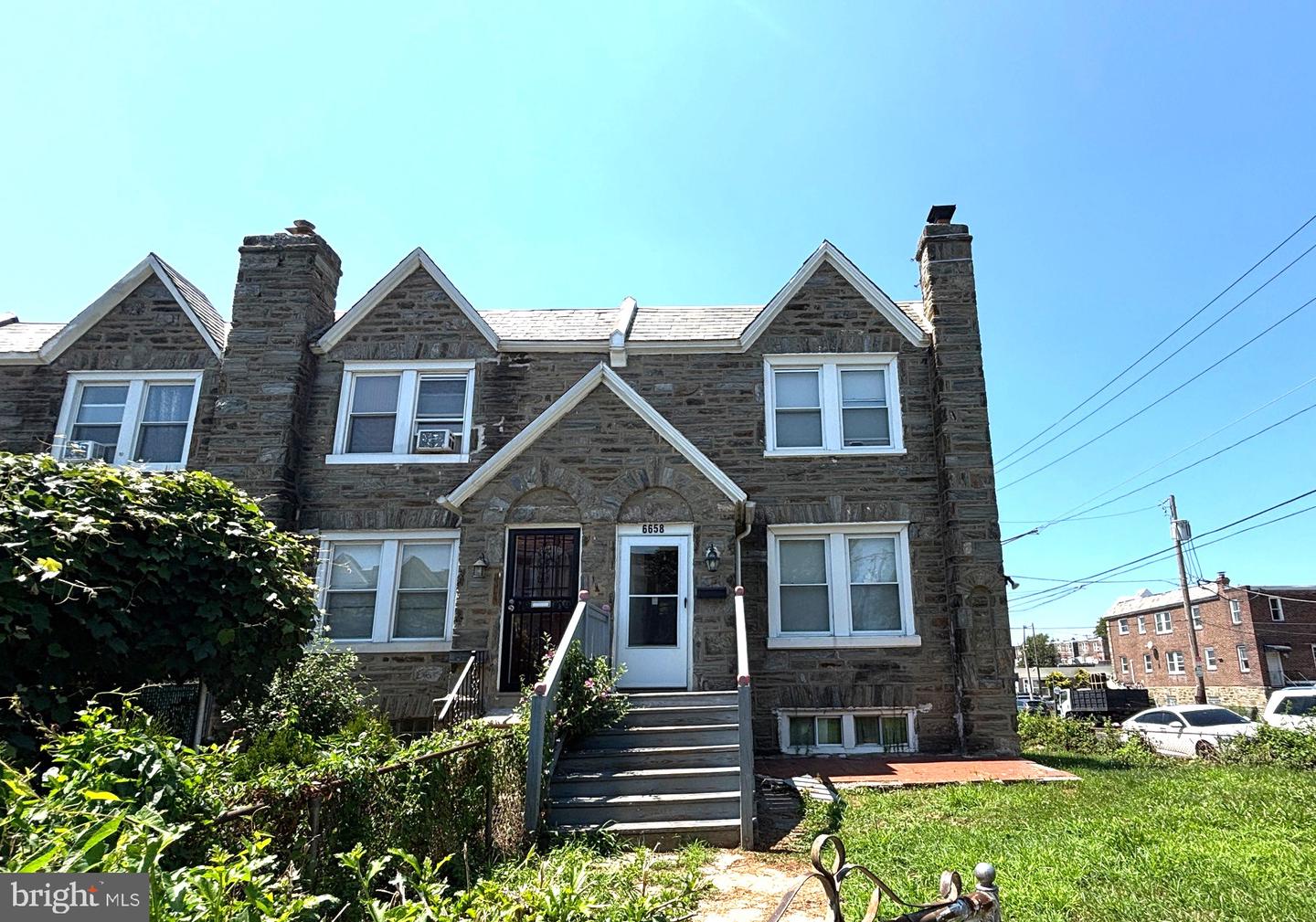 6658 Rutland St Property Photo 1