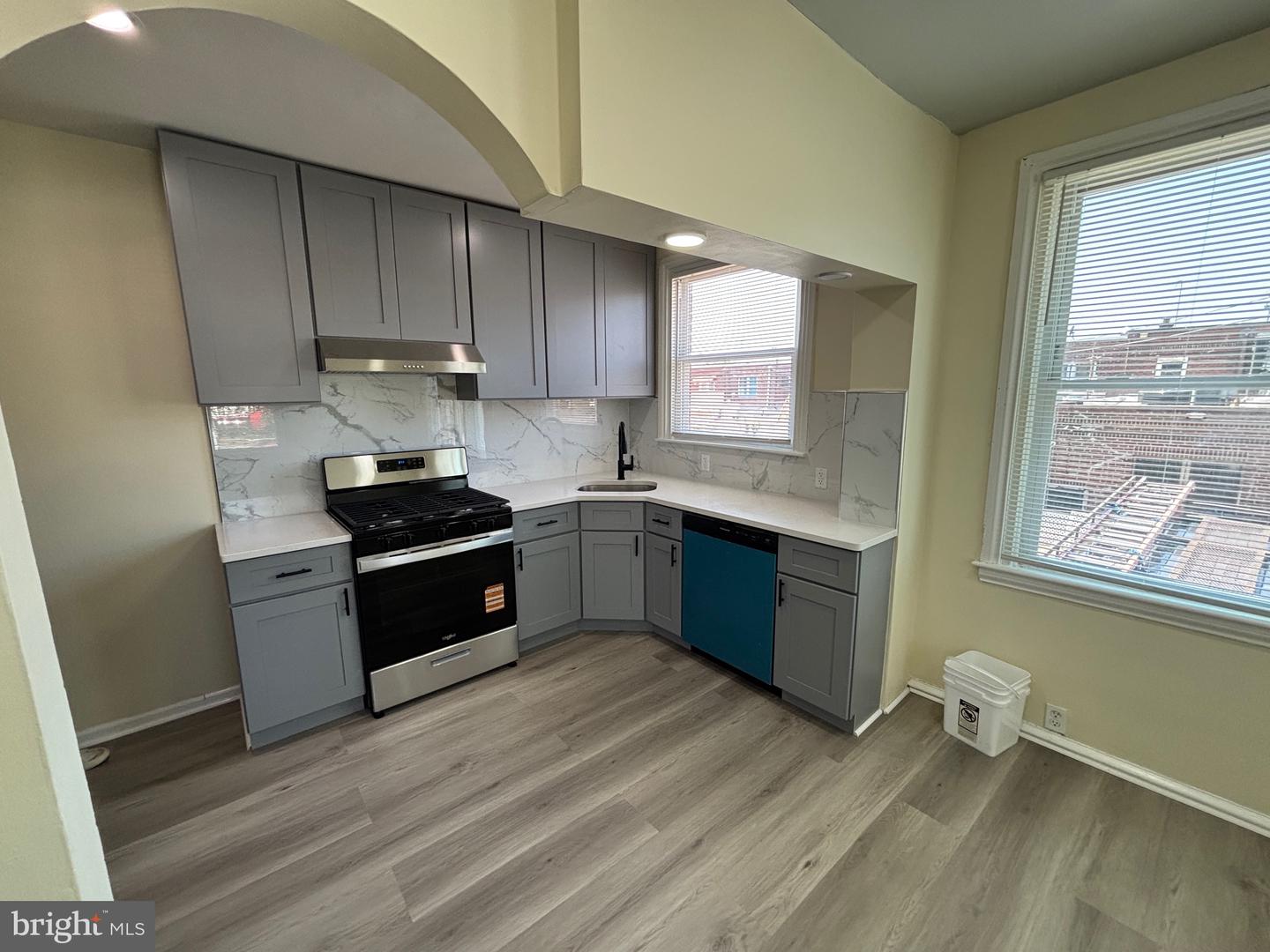 6658 Rutland St Property Photo 7