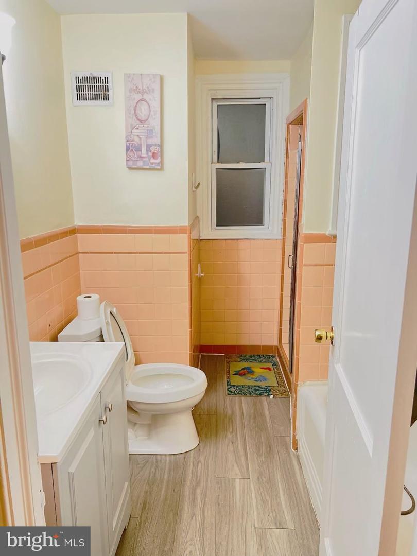 6658 Rutland St Property Photo 16