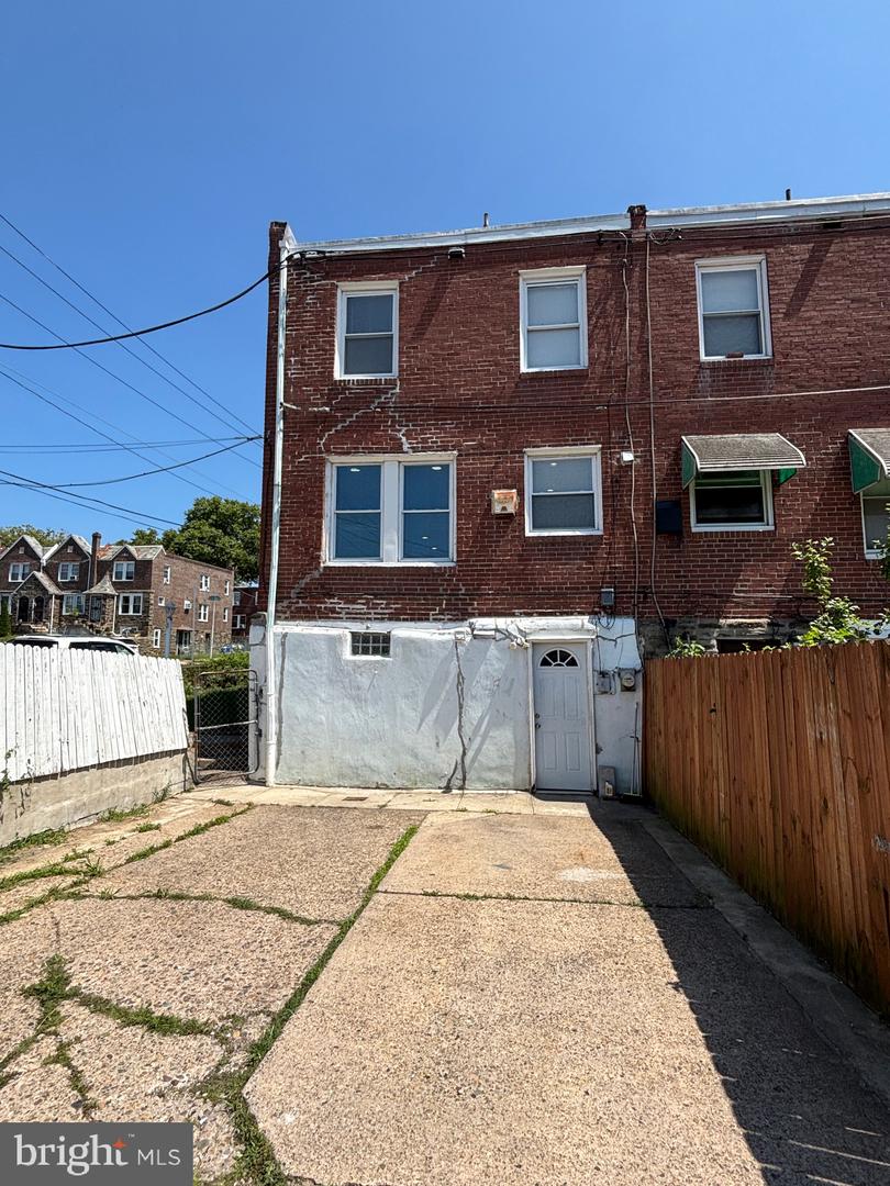 6658 Rutland St Property Photo 22