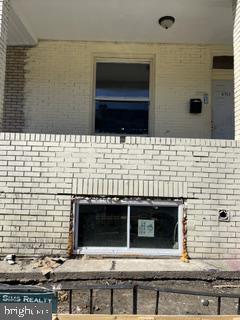 6151 Reedland St Property Photo 2