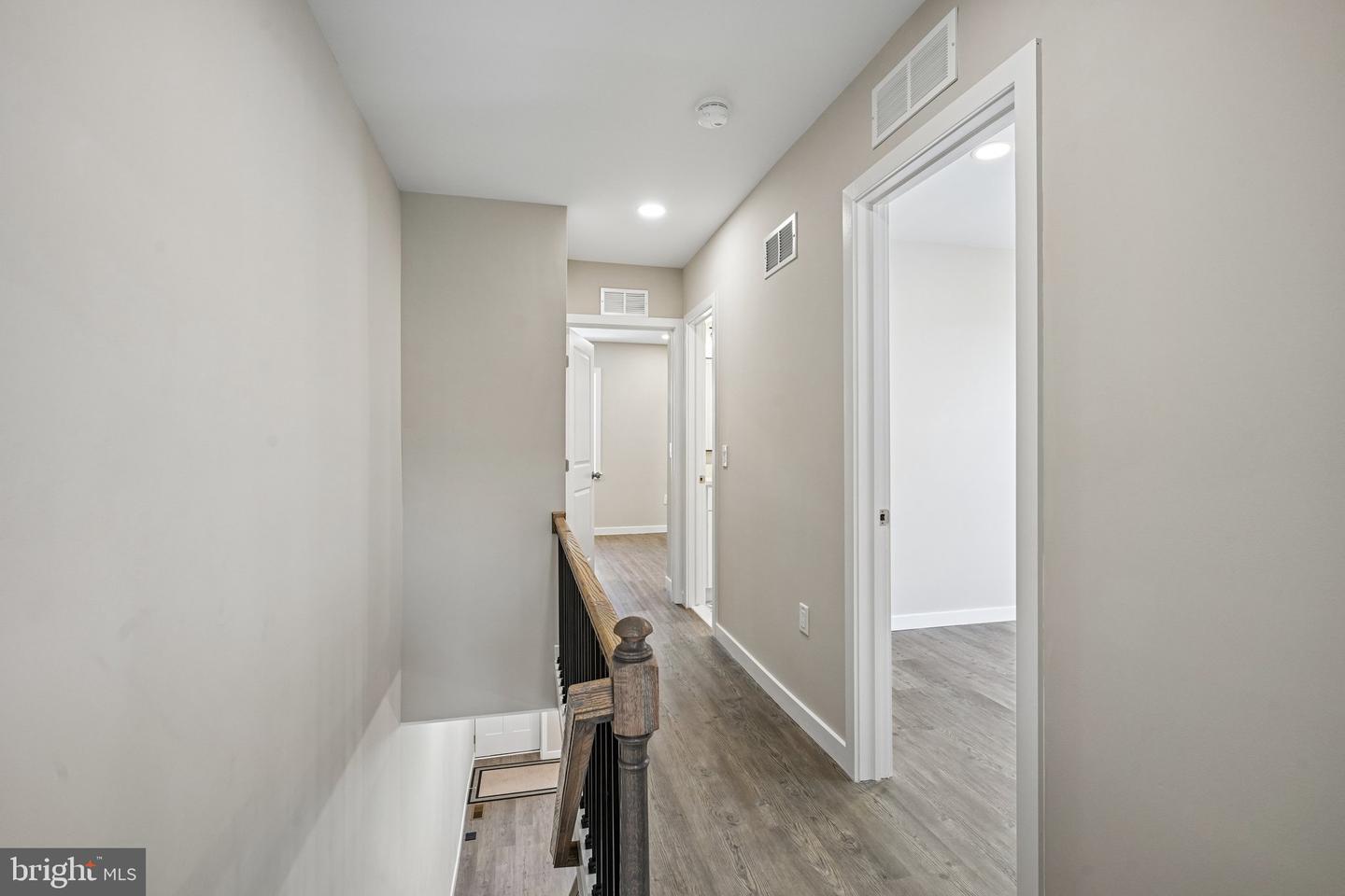 518 Greenwich St Property Photo 13