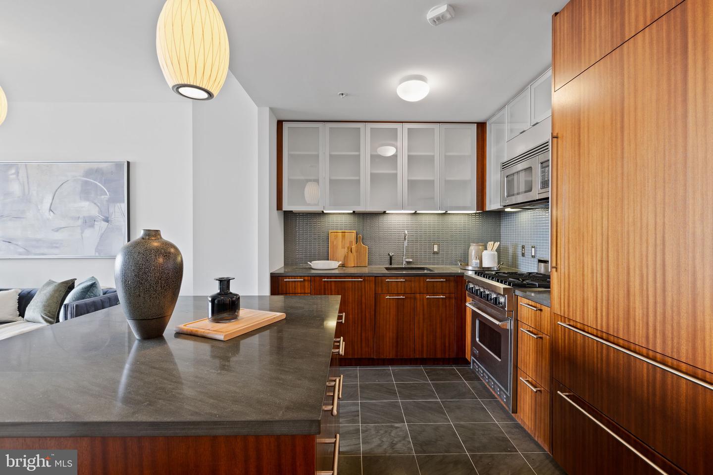 1414 S Penn Sq #24c Property Photo 12
