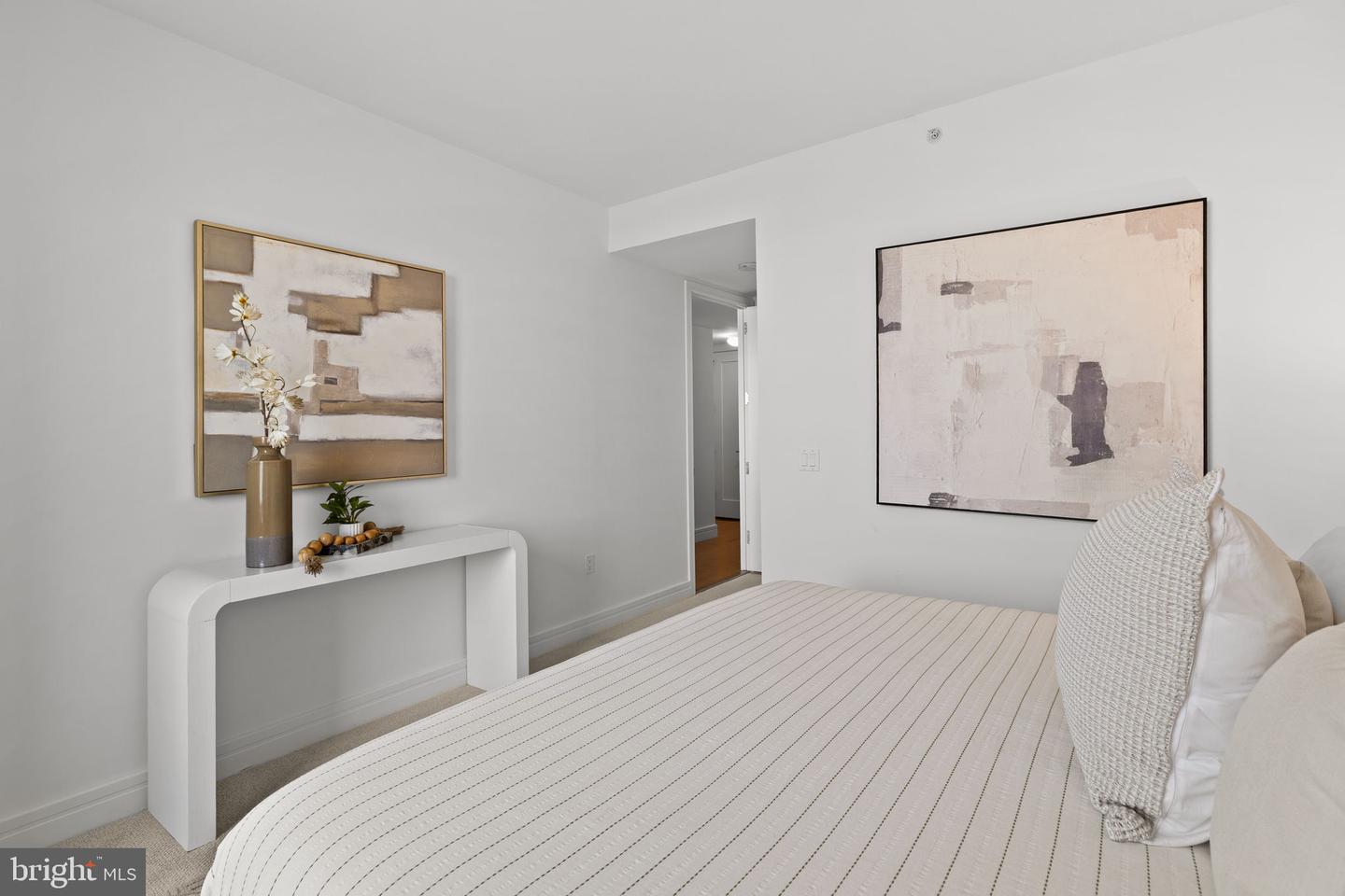 1414 S Penn Sq #24c Property Photo 19