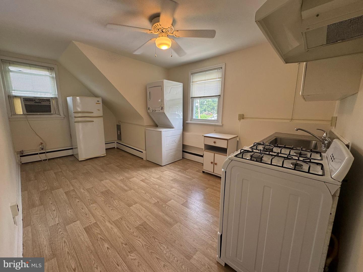 410 Paoli Ave Property Photo 19