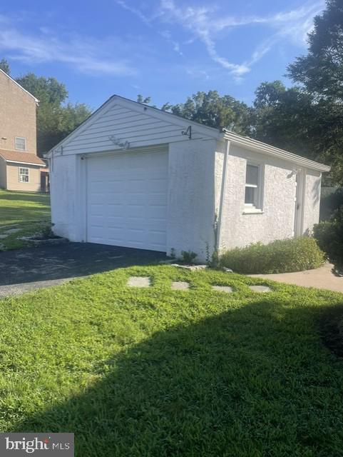 410 Paoli Ave Property Photo 35