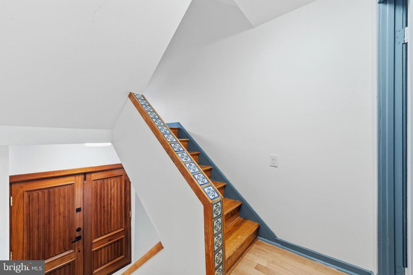 830 Lombard St #a Property Photo 27