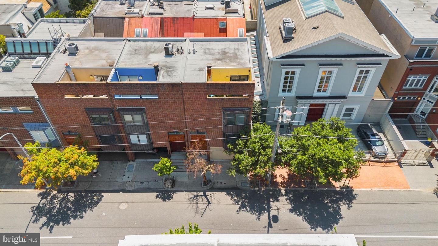 830 Lombard St #a Property Photo 30