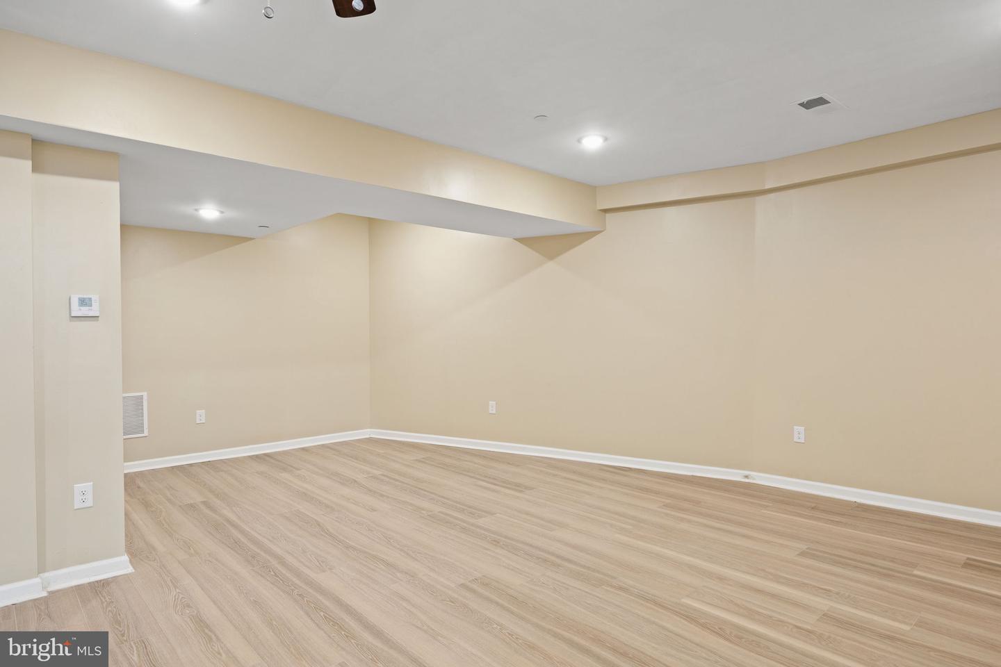 2832 Belmont Ave Property Photo 22