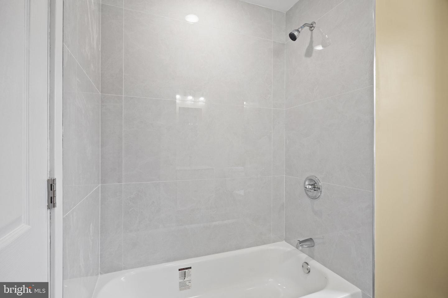 2832 Belmont Ave Property Photo 44