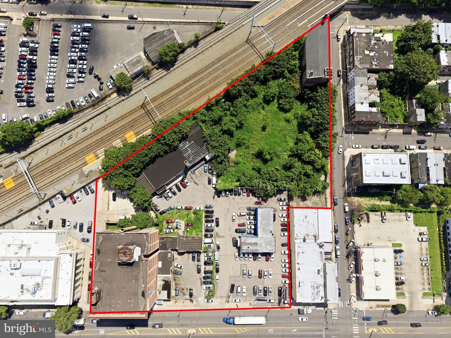 2509-2537 N Broad St Property Photo 2