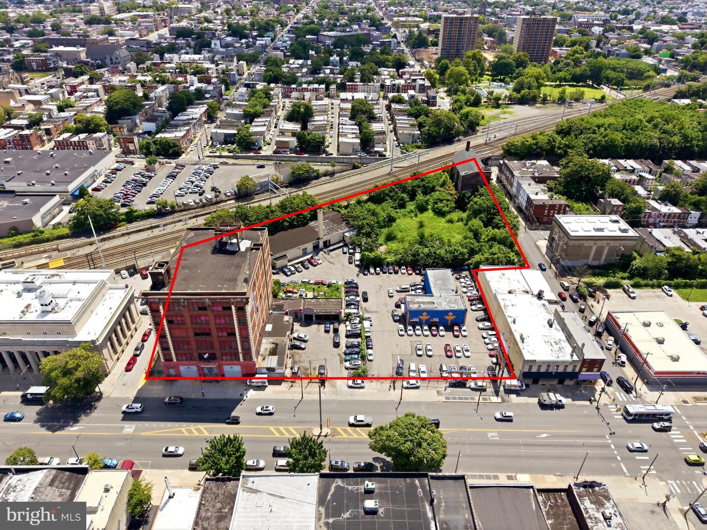 2509-2537 N Broad St Property Photo 4