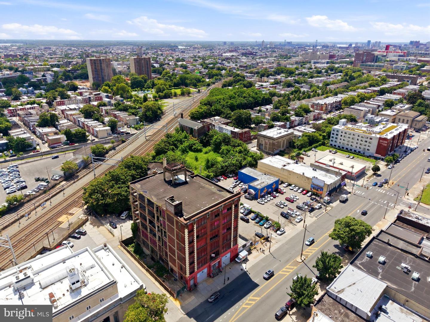 2509-2537 N Broad St Property Photo 10